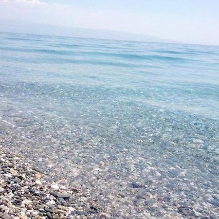 Il Cantone Del Faro Giardini Naxos Exteriör bild